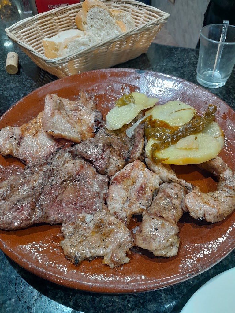 Cafe Bar Los Olivares — Del propietario