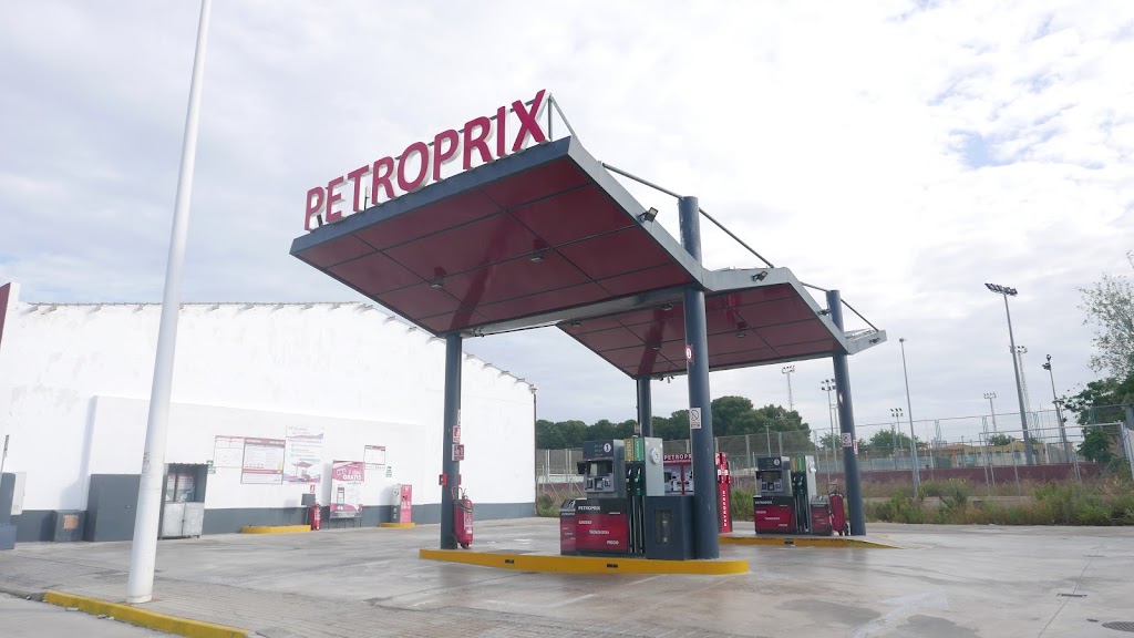 Petroprix — Exterior