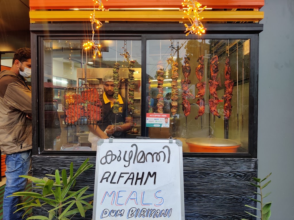 Sadias Restaurant