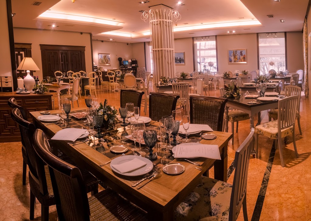 Restaurante Hotel Ciudad de Ubeda — Ambiente