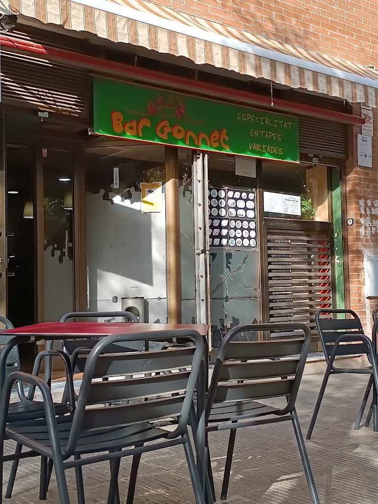 Bar Restaurant Gonnet — Ambiente