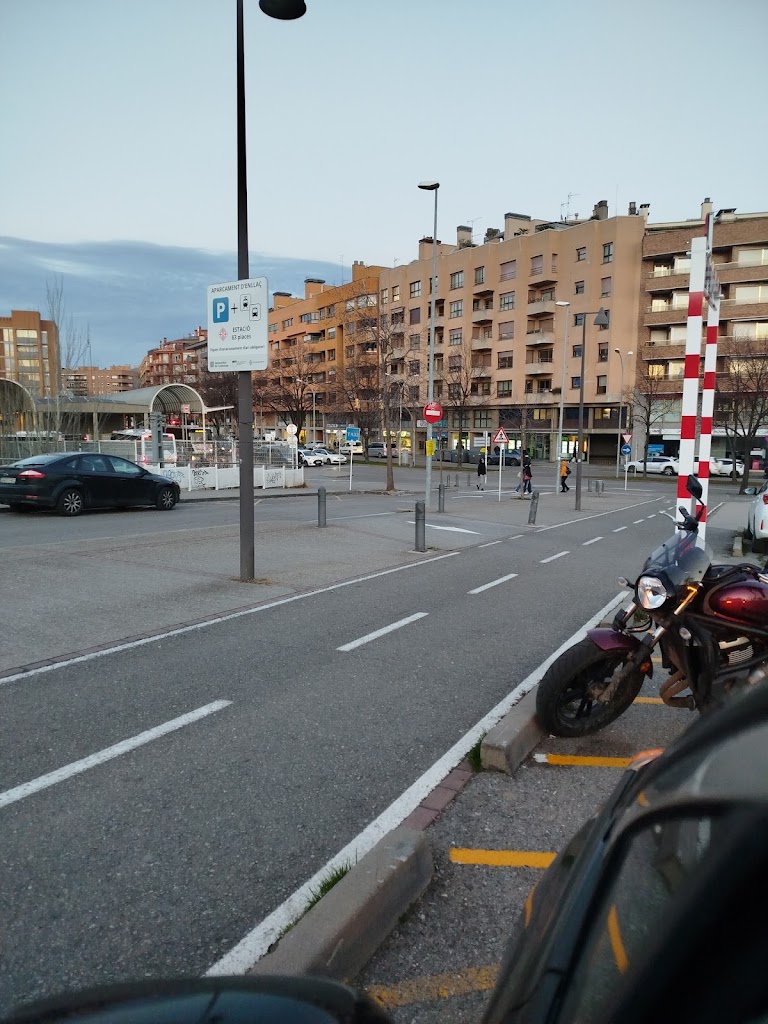 Aparcamiento Estacion Tren — Mas recientes