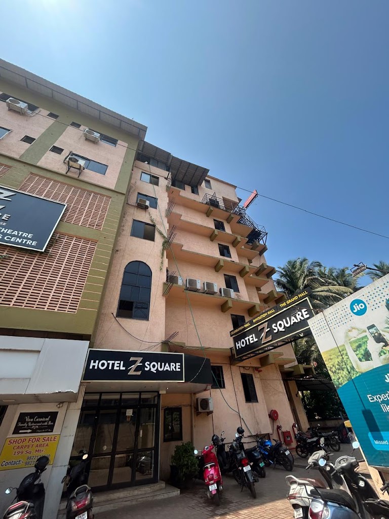 Hotel Z Square