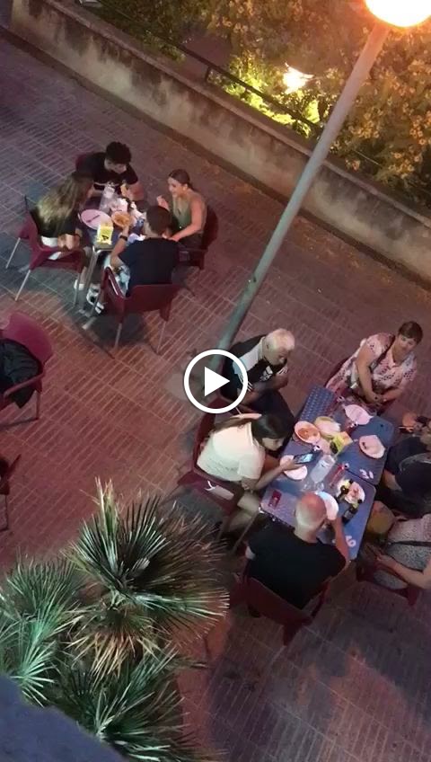 Bar Restaurant Avenida — Videos