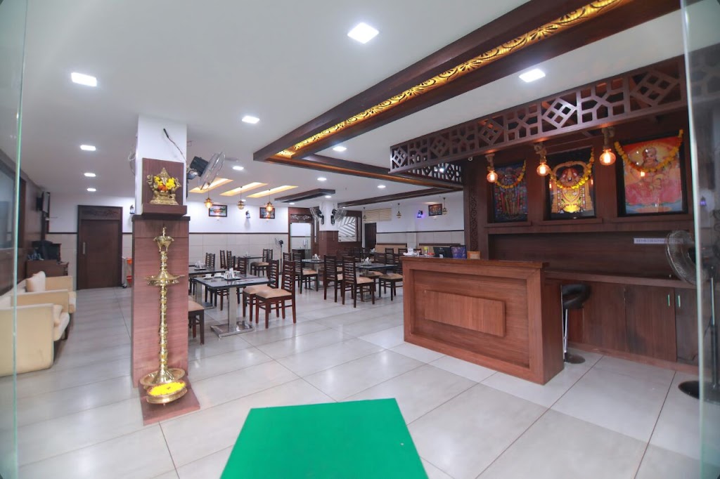 Sree Lakshmi Bhavan Vegetarian Restaurant Muvattupuzha