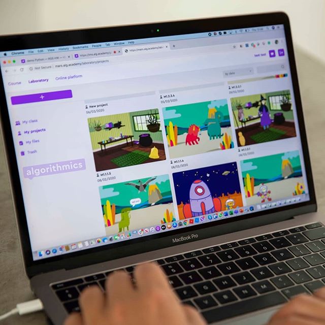 Algorithmics Pamplona. Escuela programacion para ninos/as y jovenes de 5 a 18 anos