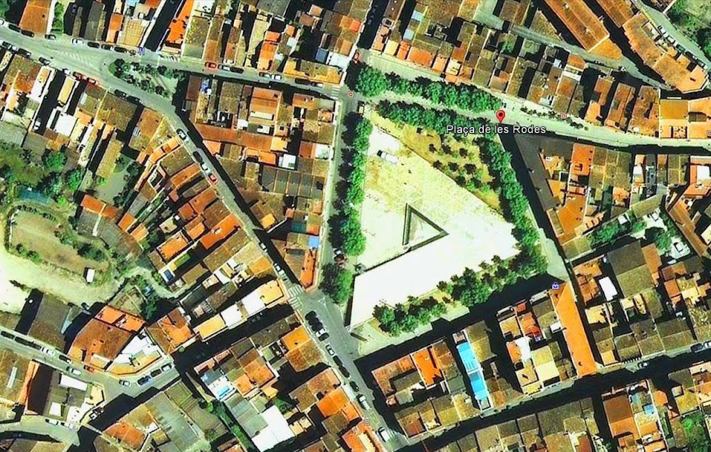 APARCAMENT PLACA DE LES RODES — Del propietario