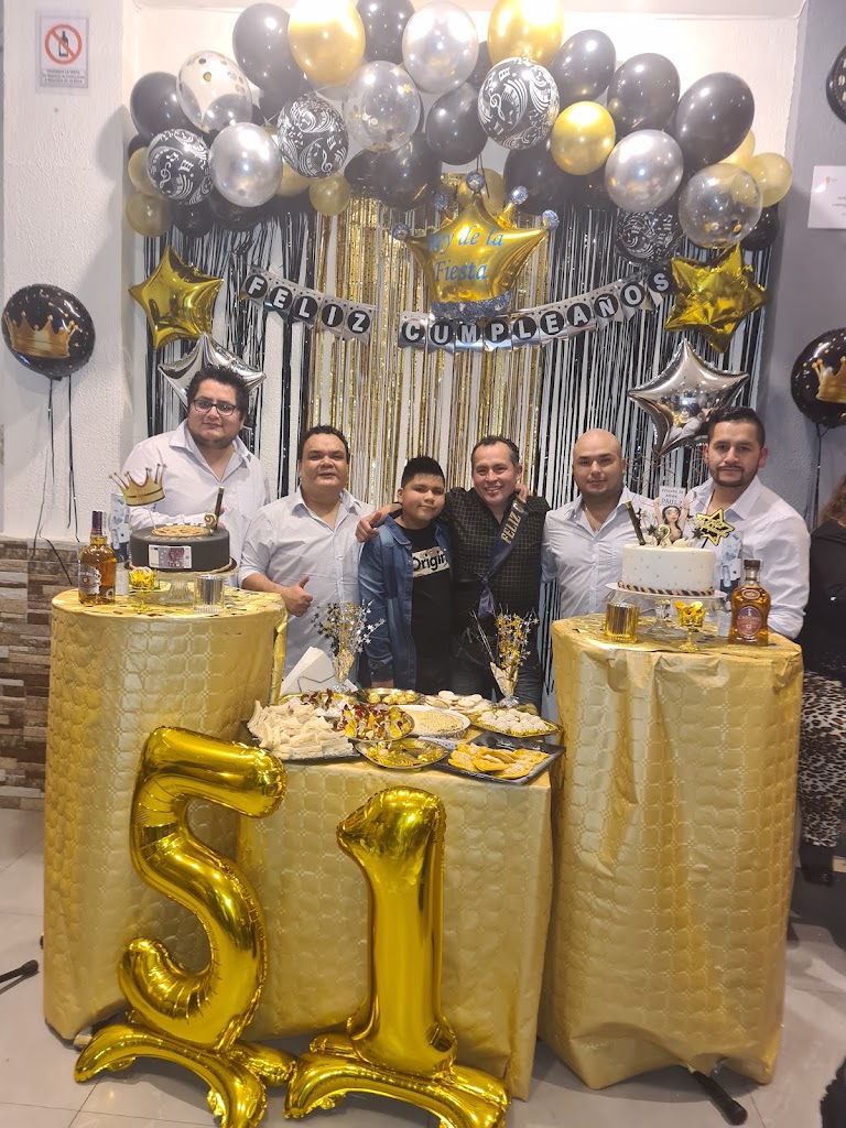 Bar El Reencuentro — Del propietario