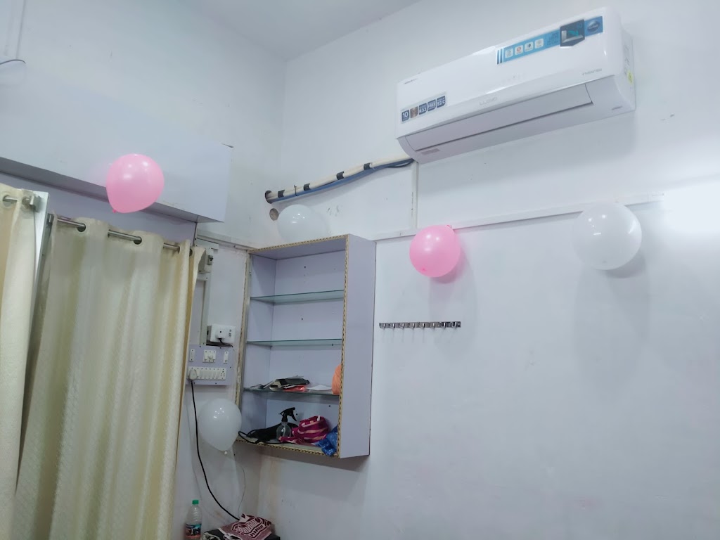 Kiran Beauty Parlour