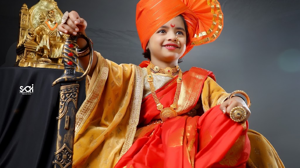 Monali Beauty Parlour