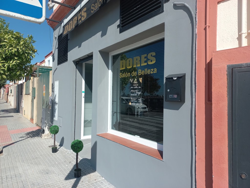 Dores Salon de belleza | Peluqueria | Bormujos — Exterior