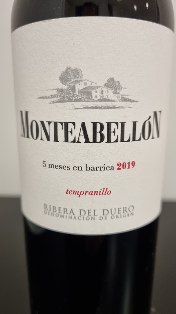 Bar BANAKA — Vino