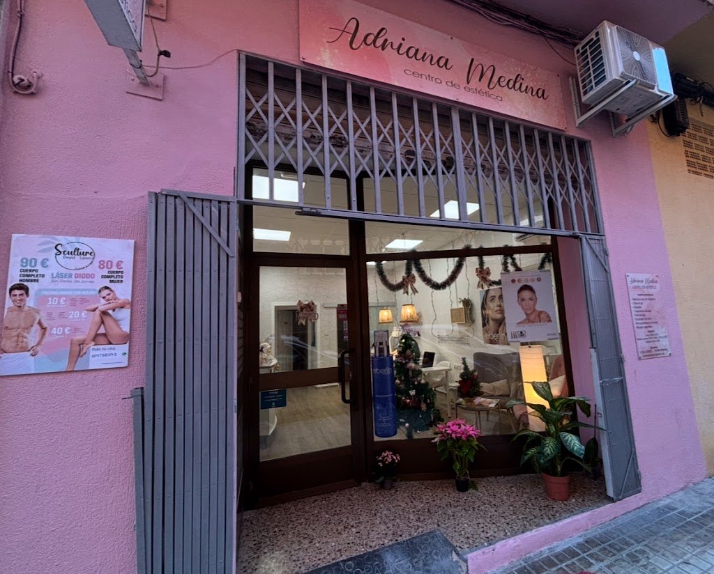 Adriana Medina Nails — Exterior