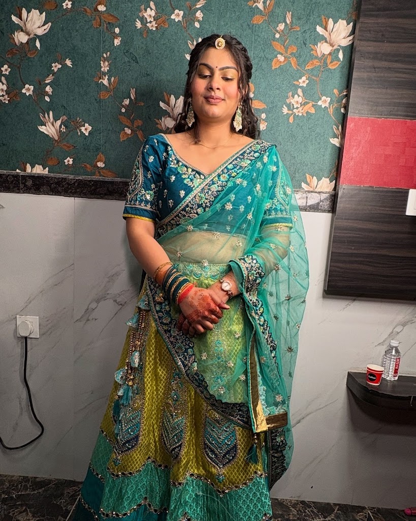 Naina Makeover Beauty Salon