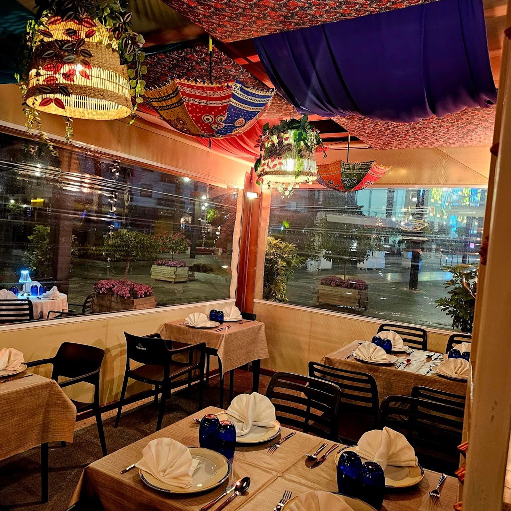 Maurya Indian restaurant San Pedro de Alcantara — Ambiente