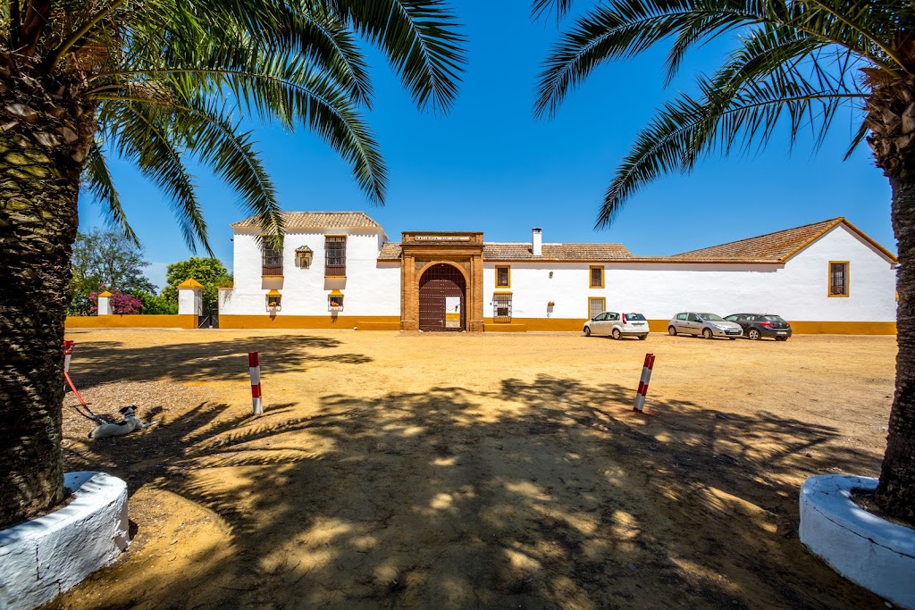 Apartamentos Rurales en Carmona HACIENDA SAN JOSE