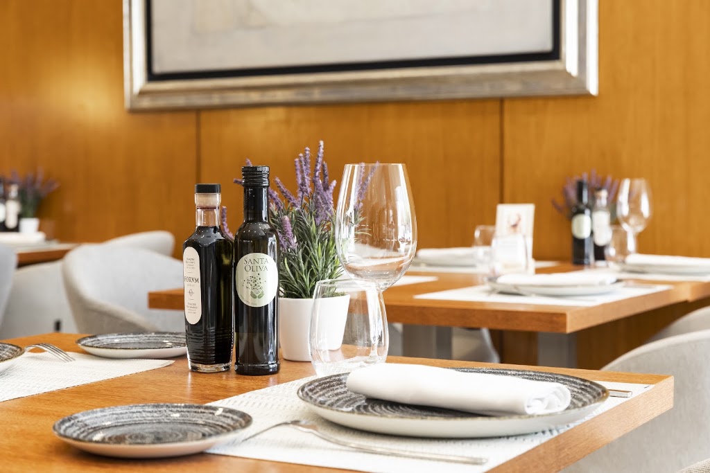 Sibarius Restaurant — Ambiente