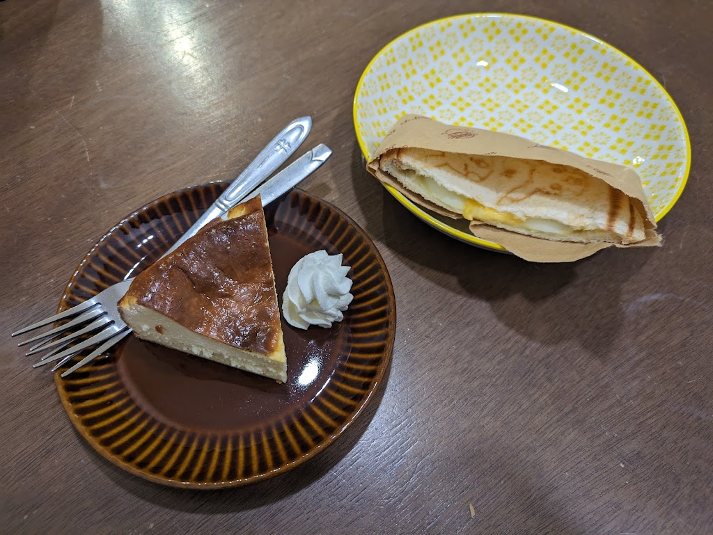 LIN CAFE 木木咖啡【手沖咖啡】【義式咖啡】【熱壓吐司】【鬆餅】【肉桂捲】【司康】【甜點蛋糕】【無咖啡因飲品】【鮮奶茶】〔輕食下午茶〕〔台北橋站咖啡廳〕〔三重咖啡〕〔三重美食〕《內有店貓》 的照片