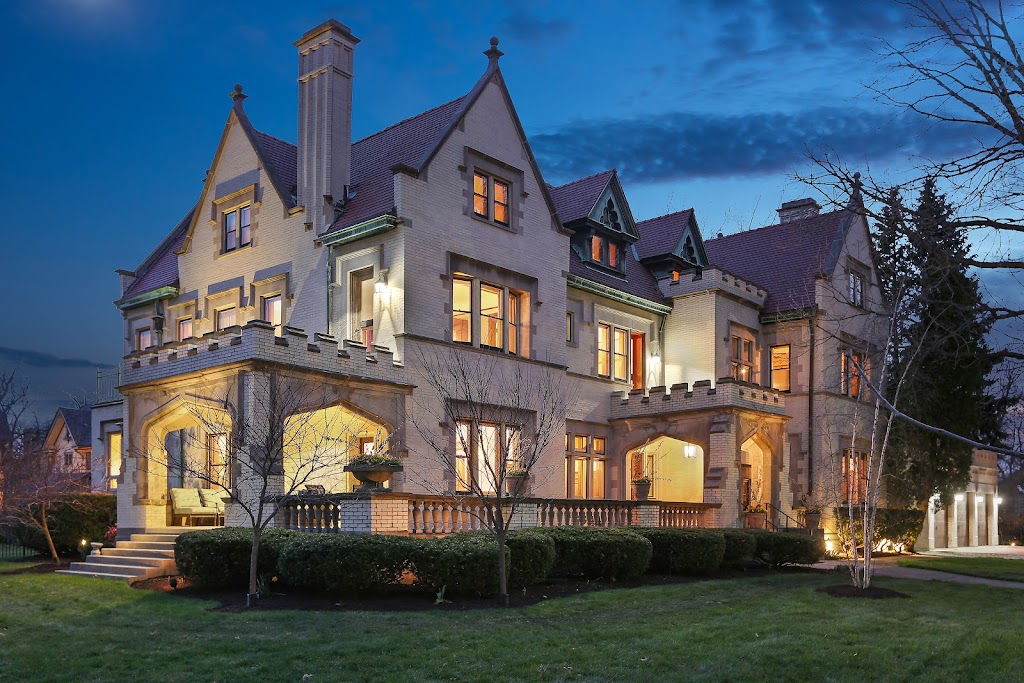 International Mansion