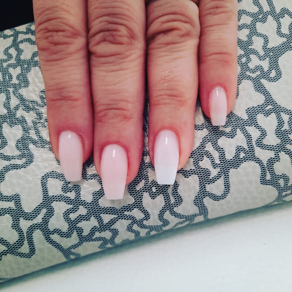 IT unas — Manicura