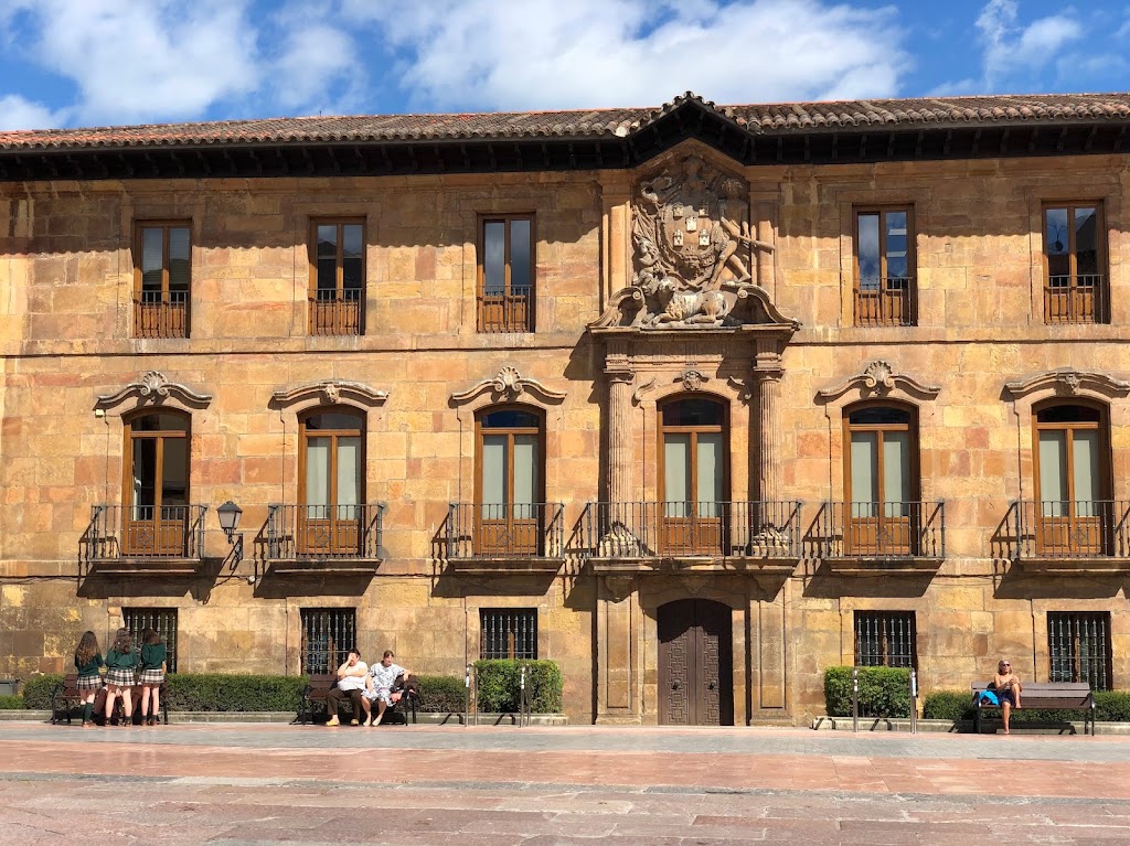 Palacio de Valdecarzana-Heredia
