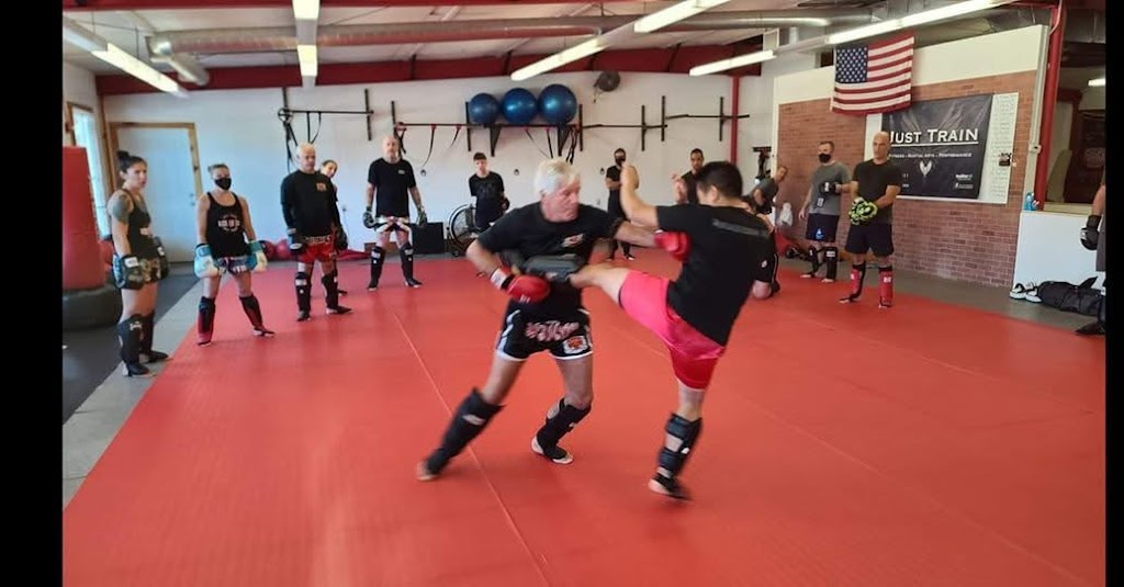  Thai Boxing University