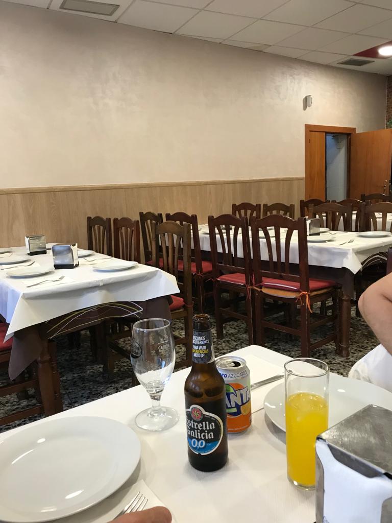 Casa Manolo — Comida y bebida
