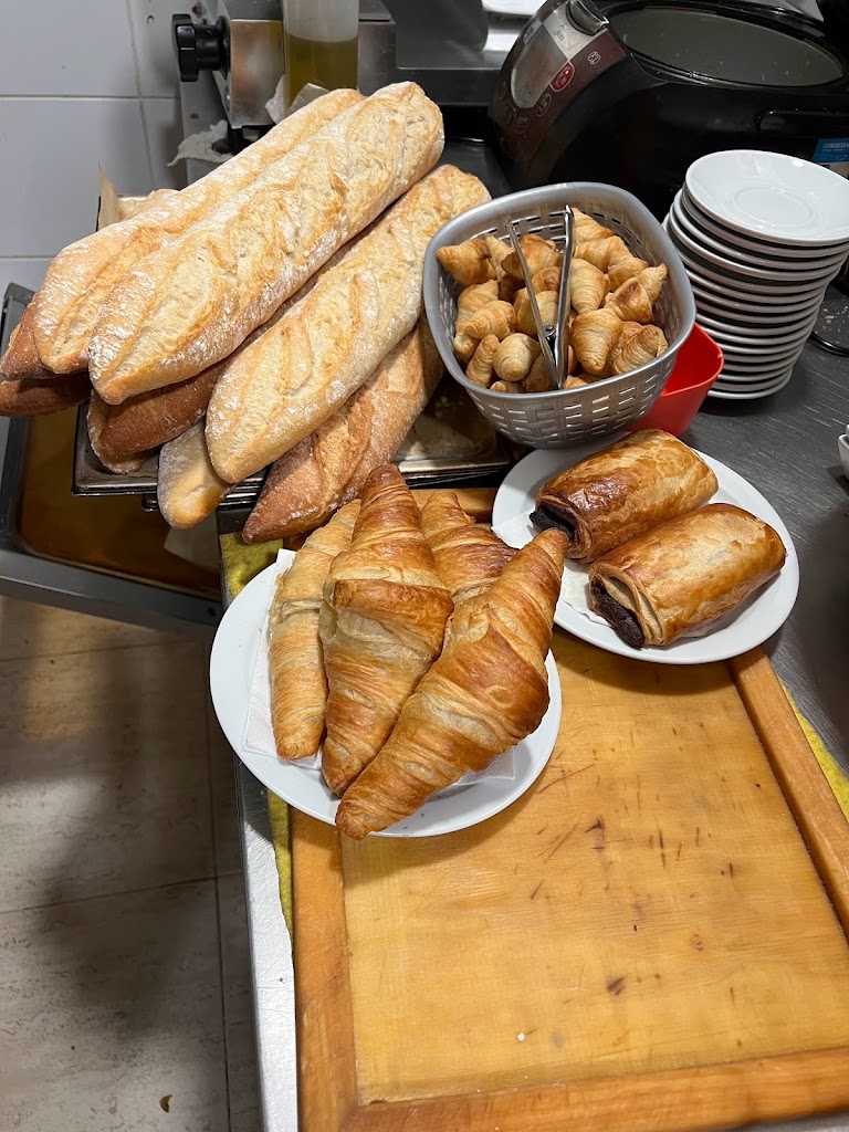Bar Cafeteria el Trebol — Del propietario