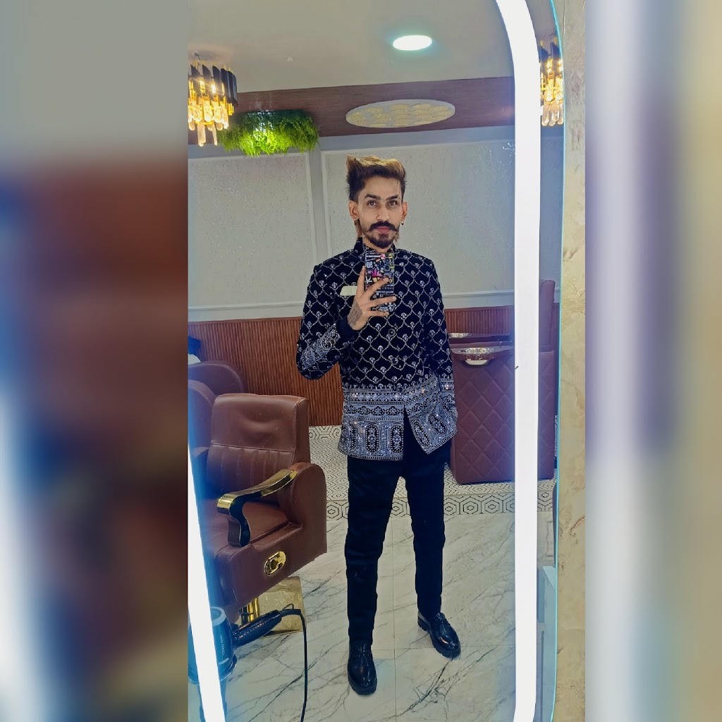 Level Up Unisex Salon By Manshu