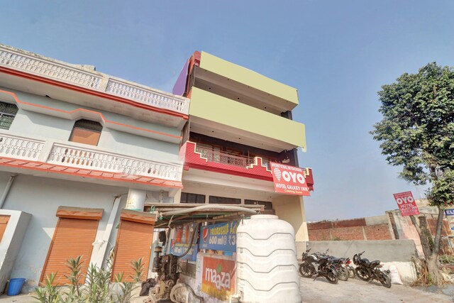 Oyo 84019 Hotel Galaxy Inn