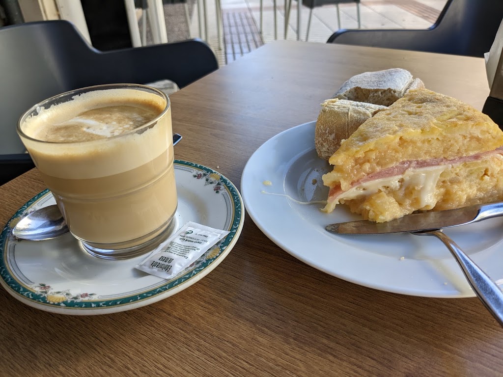 Cafeteria El Valle — Cafe