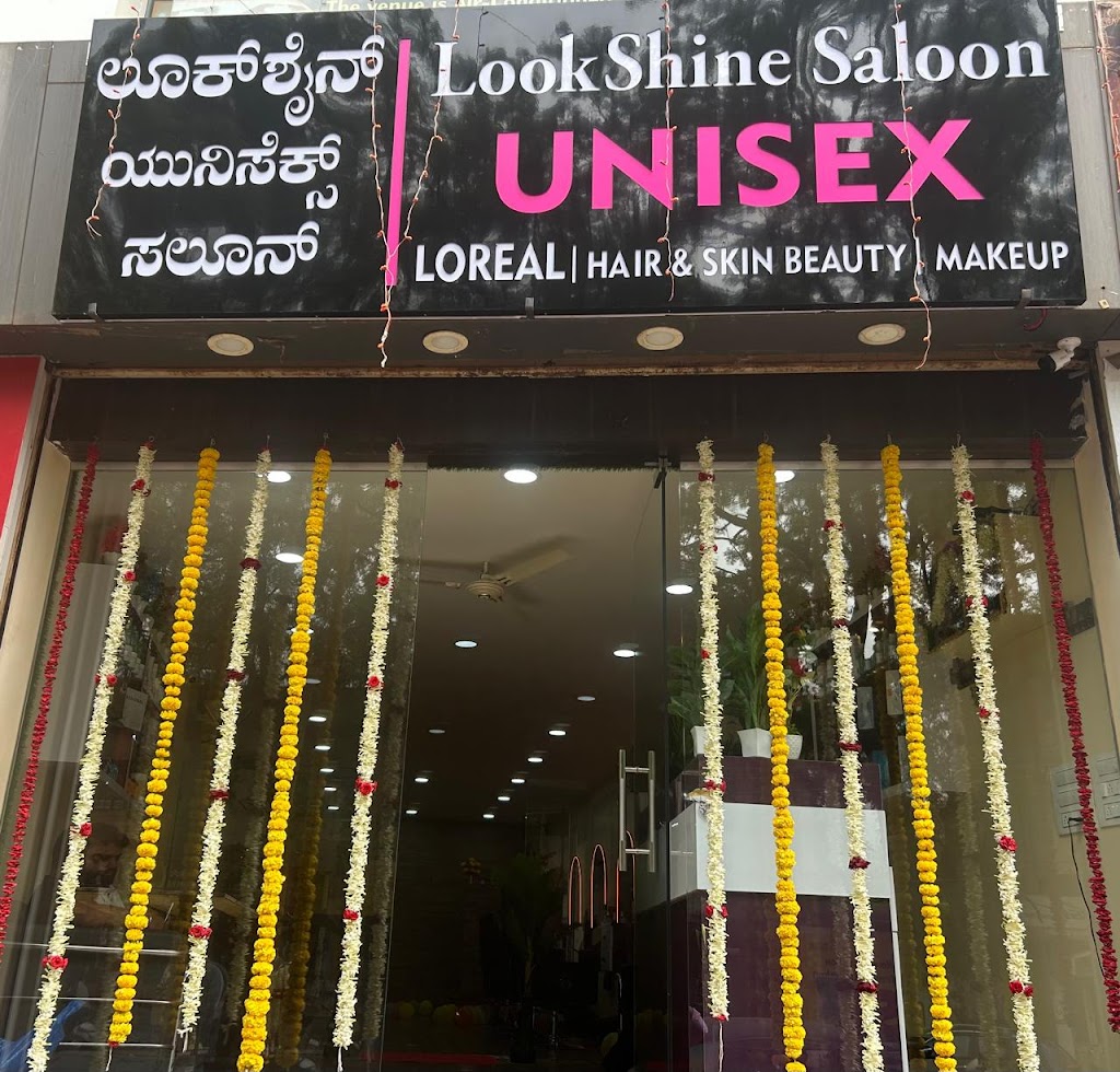 Lookshine Unisex Saloon