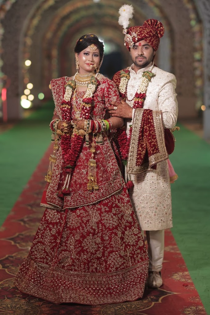 U R Star Makeup Studio