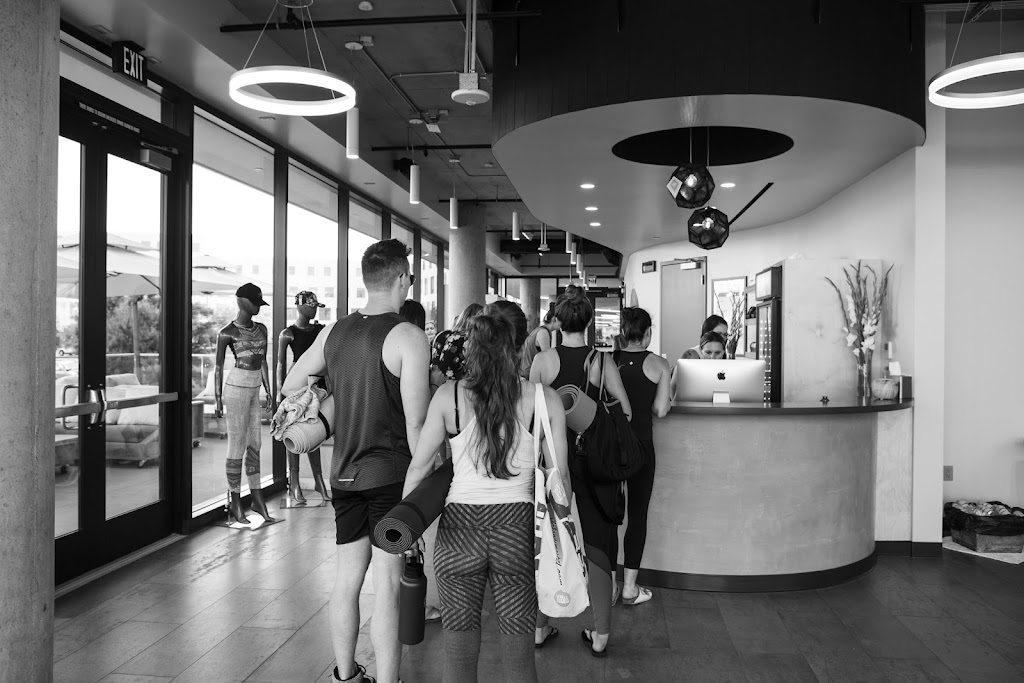  Sweat Yoga Playa Vista