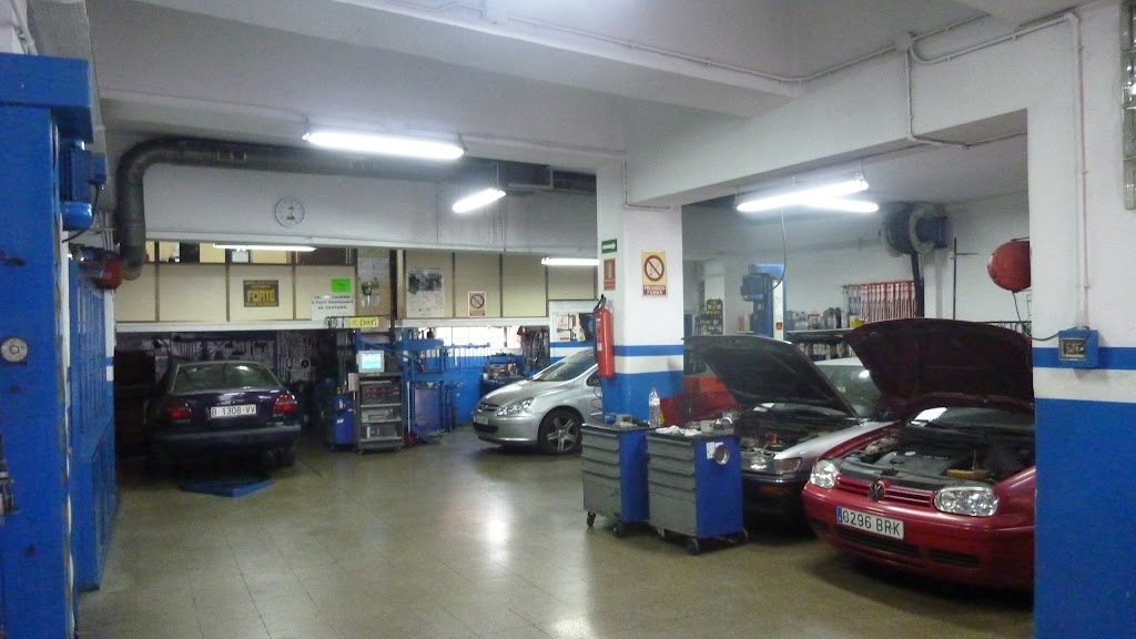 Talleres I Autos Anselm — Taller