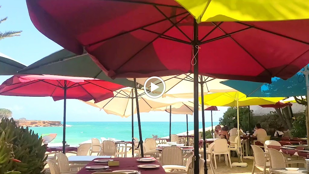 Restaurante La Piramide — Videos