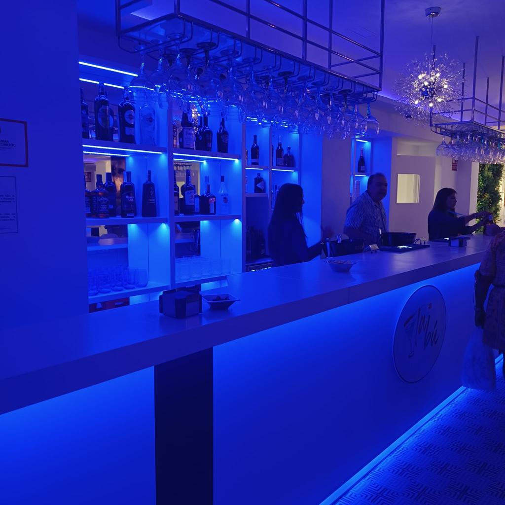 Tabu Bar de Copas — Ambiente