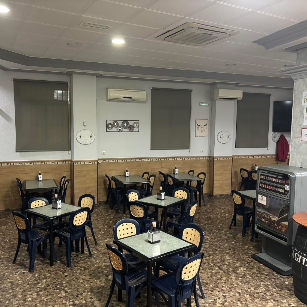 Bar El Santo II — Ambiente