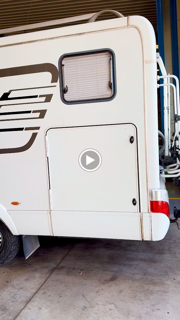Autotrak - Taller oficial Mercedes-Benz — Videos