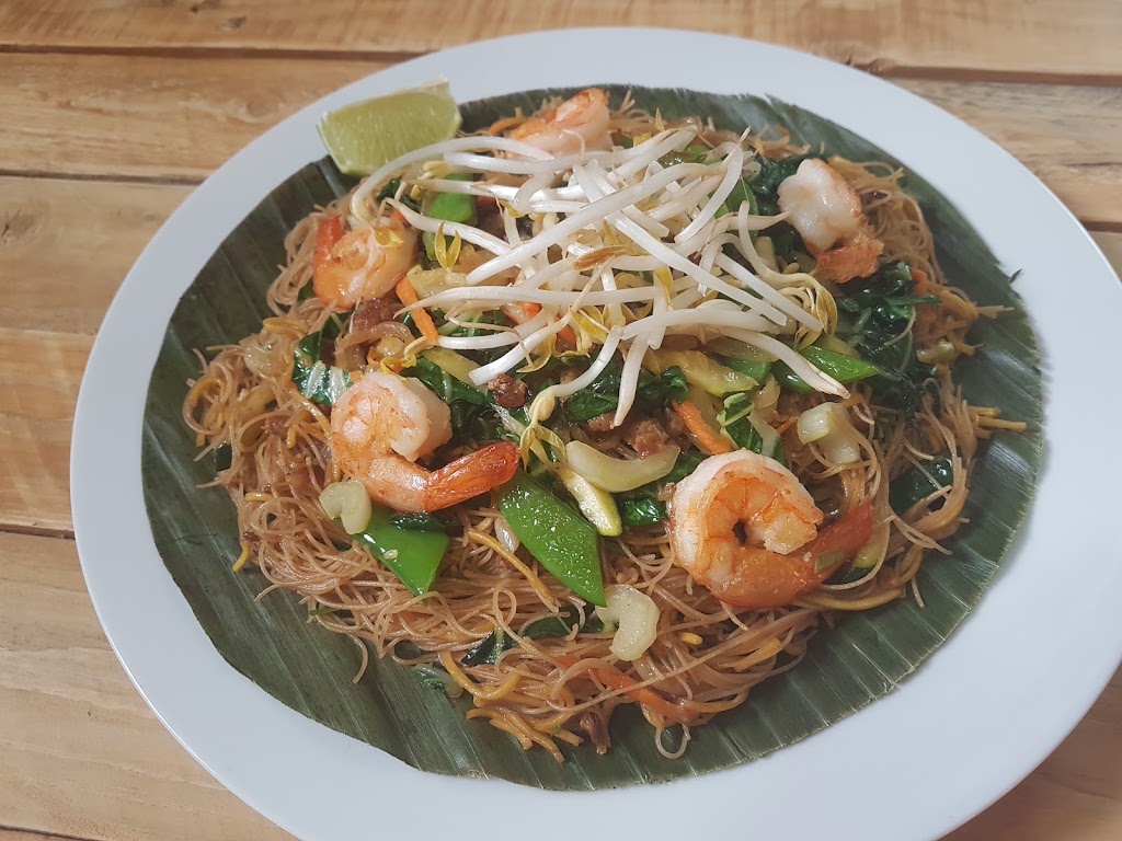 Sheila's Asian Street & BBQ (ESPECIALIDAD EN COMIDA TAILANDESA/FILIPINA)) — Comida y bebida