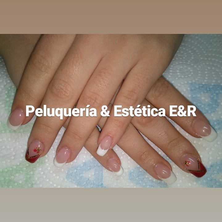 Peluqueria & Estetica E&R — Manicura