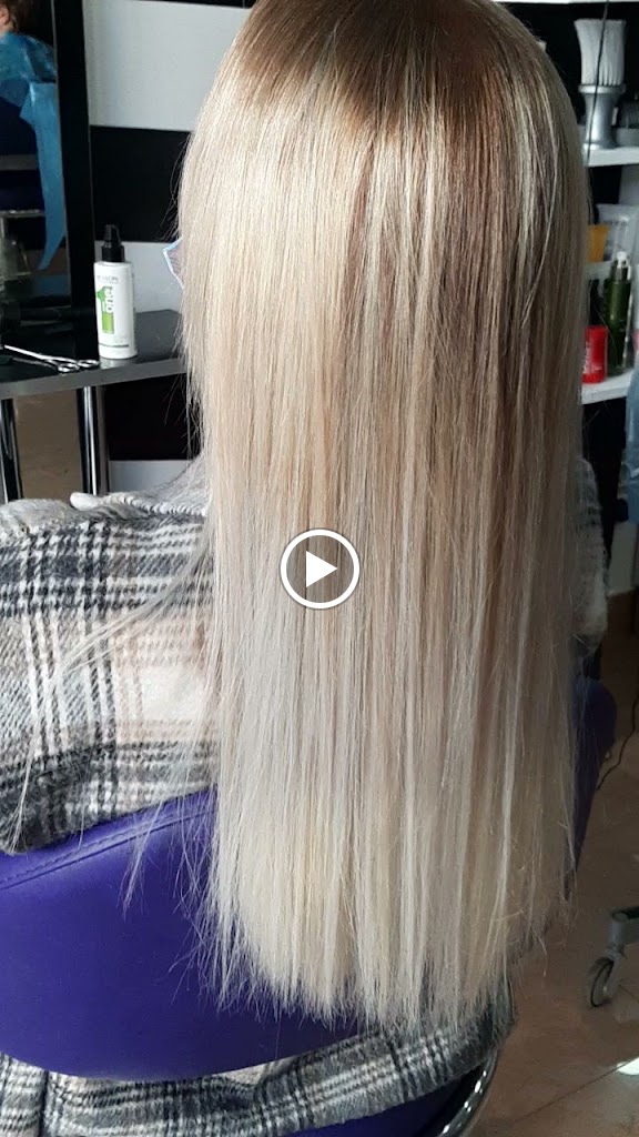 GRUPO M peluqueria & estetica. — Videos