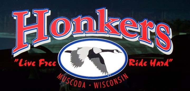  Honkers Dining, Lodging, and Spirits