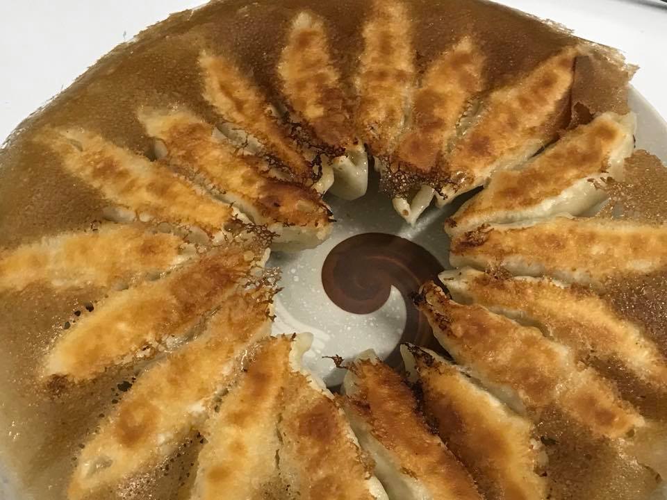 峰之最餐館_脆皮煎餃(峯之最) 的照片