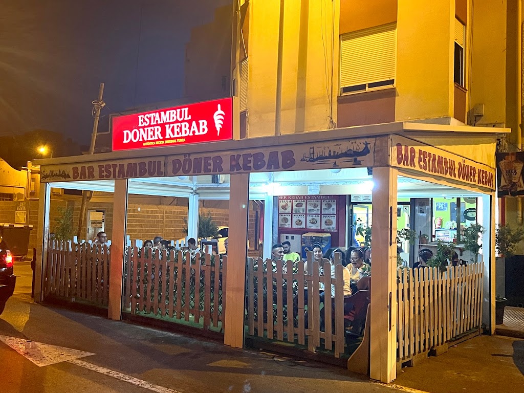 Bar kebab Estambul — Del propietario