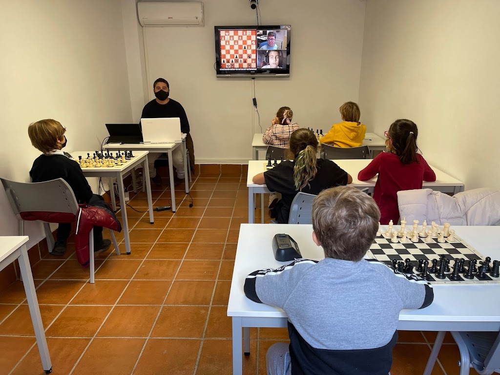 Academia Agora Ajedrez