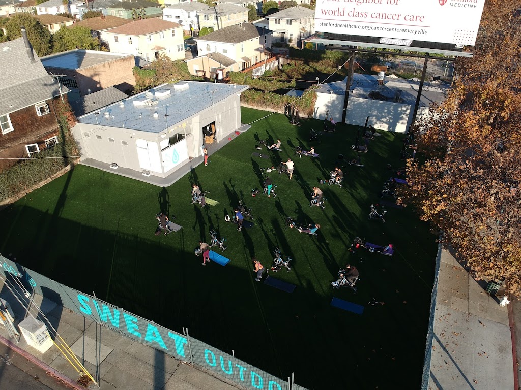  Sweat • Outdoor HIIT Gym