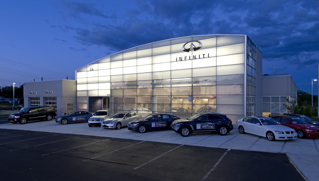 Infiniti dealer in Cohoes