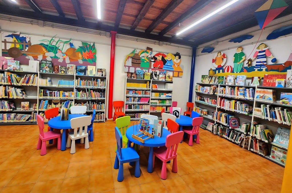 Biblioteca Municipal Montiano Placeres