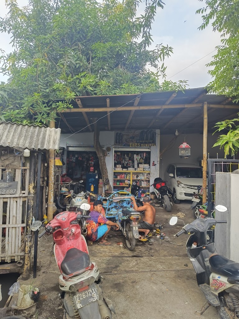 Ebes Bengkel Motor